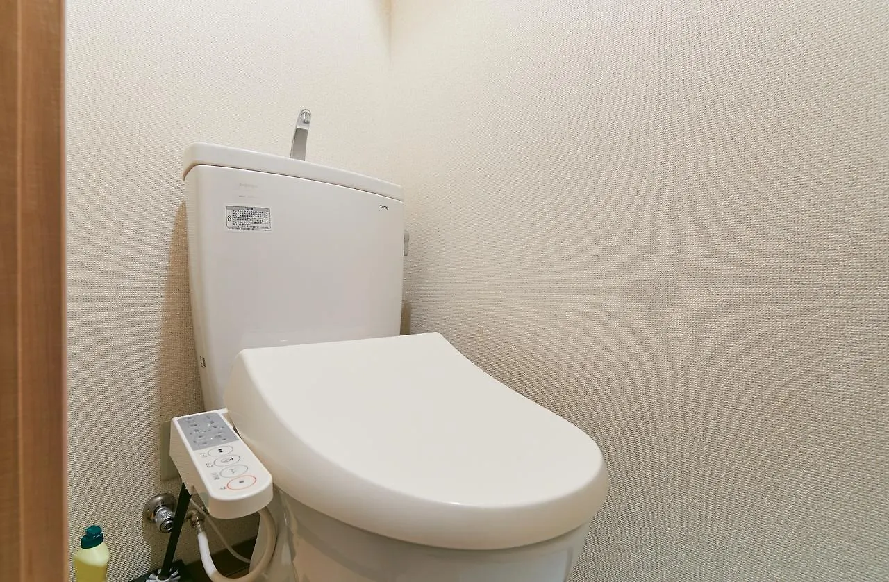 Nishishinjuku Gochome Hana House Tokyo